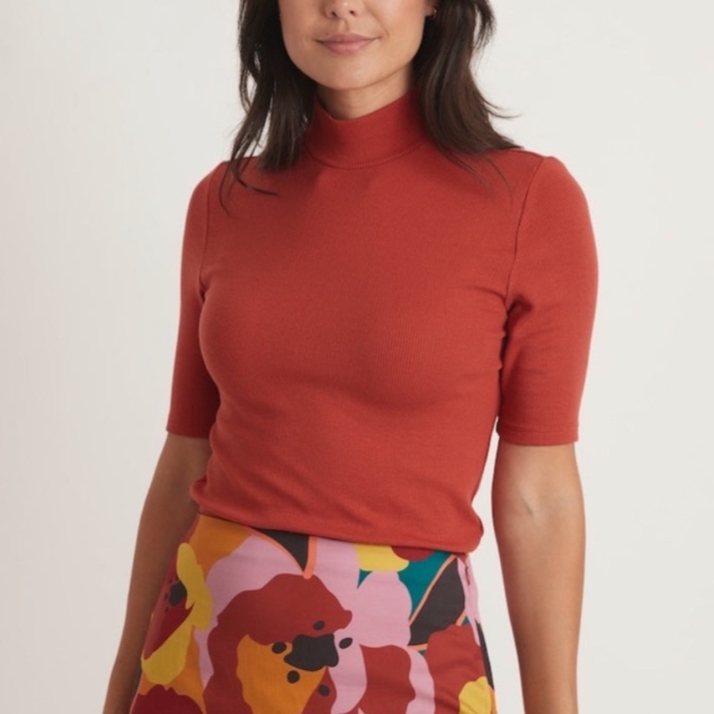 Marine Layer Brick Red Short Sleeve Mock Neck Top